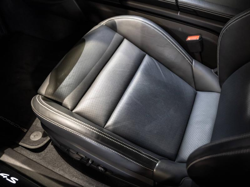 Voitures occasions PORSCHE Taycan 4S Saint-Witz