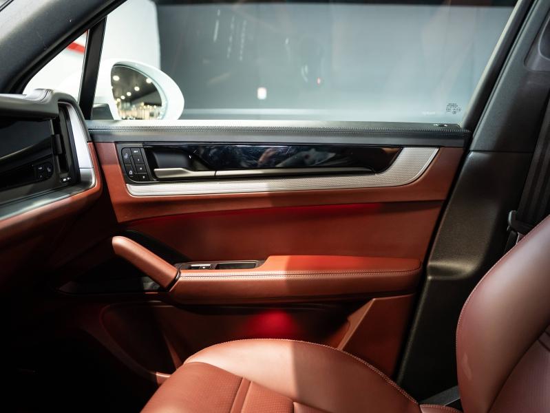 Voitures occasions PORSCHE CAYENNE E-Hybrid Saint-Witz