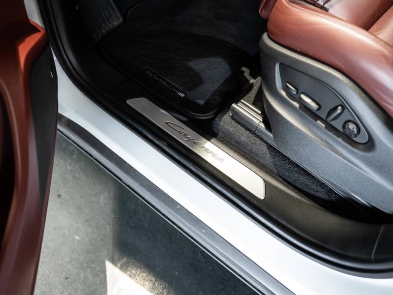 Voitures occasions PORSCHE CAYENNE E-Hybrid Saint-Witz