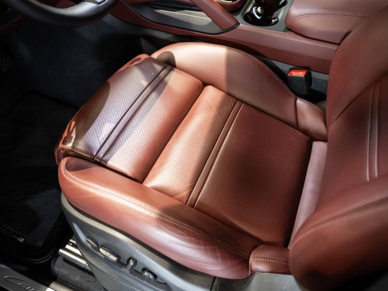 Voitures occasions PORSCHE CAYENNE E-Hybrid Saint-Witz