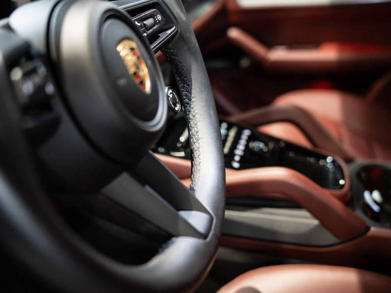 Voitures occasions PORSCHE CAYENNE E-Hybrid Saint-Witz