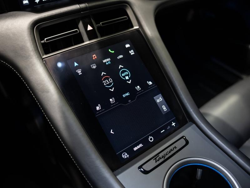 Voitures occasions PORSCHE Taycan 4S Saint-Witz