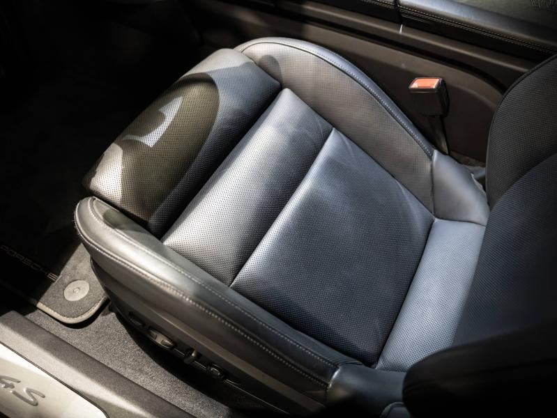 Voitures occasions PORSCHE Taycan 4S Saint-Witz