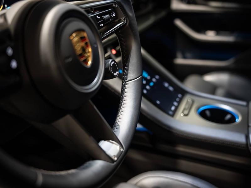 Voitures occasions PORSCHE Taycan 4S Saint-Witz