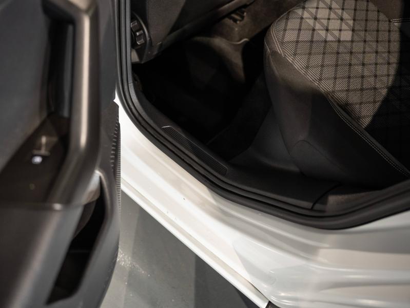 Voitures occasions VOLKSWAGEN TAIGO R-Line Saint-Witz