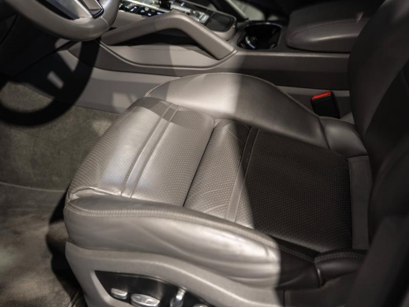 Voitures occasions PORSCHE CAYENNE E-Hybrid Saint-Witz