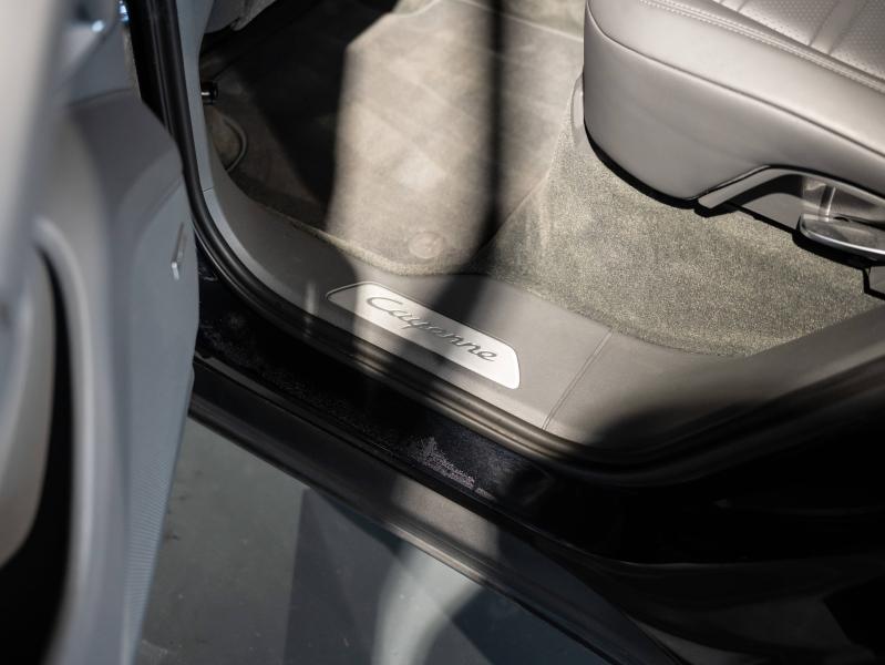 Voitures occasions PORSCHE CAYENNE E-Hybrid Saint-Witz