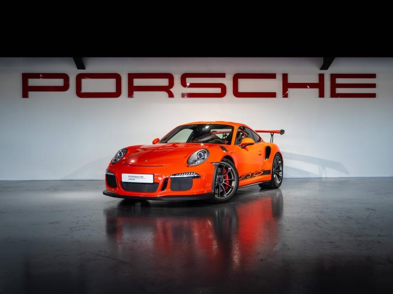 PORSCHE 911 Coupe