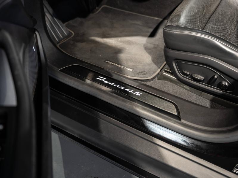 Voitures occasions PORSCHE Taycan 4S Saint-Witz