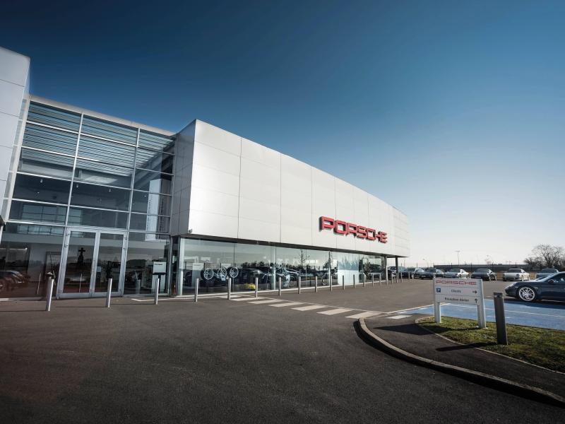 Voitures occasions PORSCHE Taycan 4S Saint-Witz
