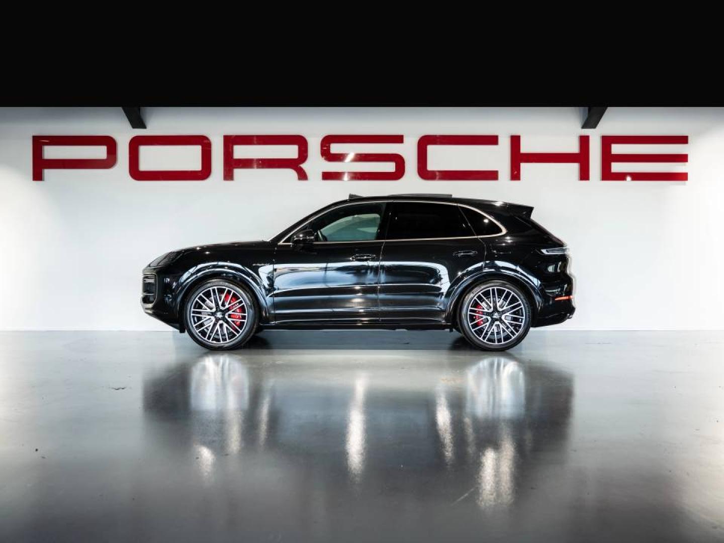 Voitures occasions PORSCHE CAYENNE Turbo E-Hybrid Saint-Witz