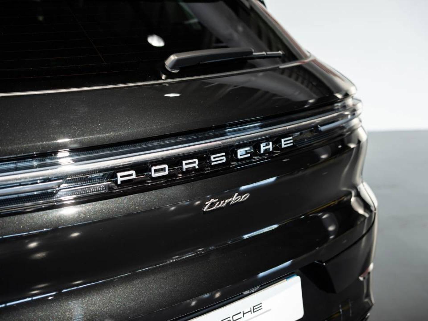 Voitures occasions PORSCHE CAYENNE Turbo E-Hybrid Saint-Witz