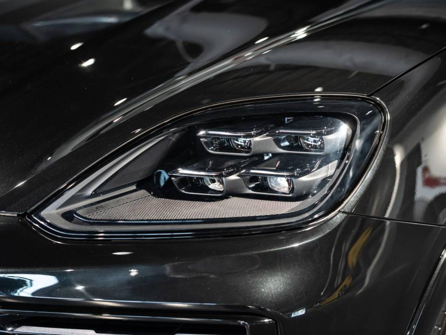 Voitures occasions PORSCHE CAYENNE Turbo E-Hybrid Saint-Witz