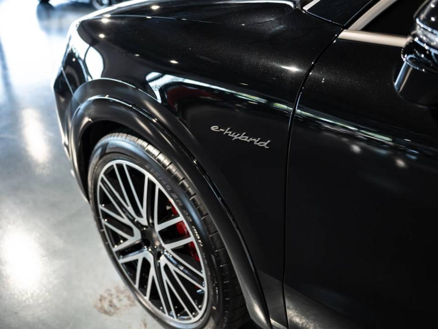 Voitures occasions PORSCHE CAYENNE Turbo E-Hybrid Saint-Witz