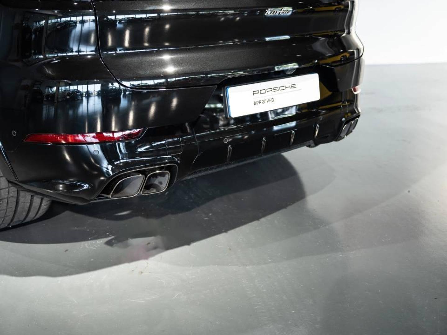 Voitures occasions PORSCHE CAYENNE Turbo E-Hybrid Saint-Witz