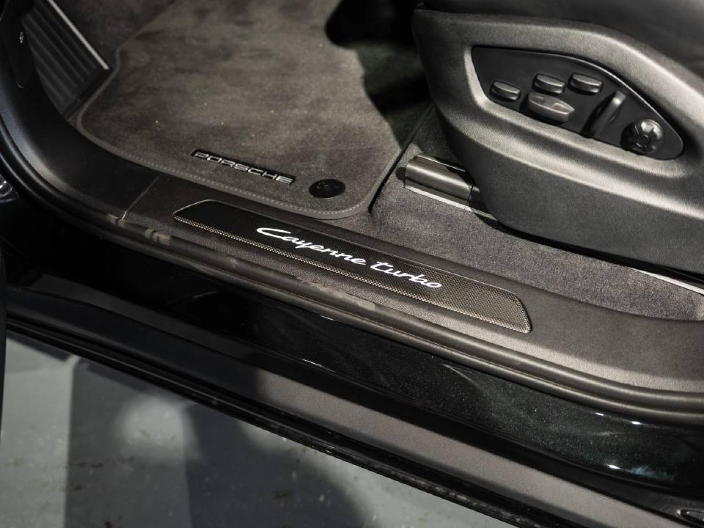 Voitures occasions PORSCHE CAYENNE Turbo E-Hybrid Saint-Witz
