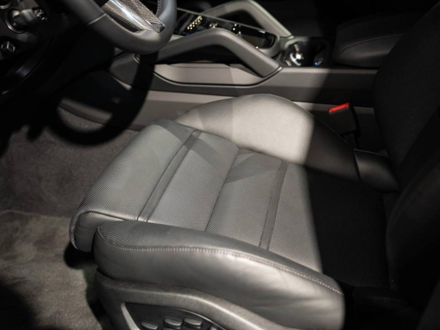 Voitures occasions PORSCHE CAYENNE Turbo E-Hybrid Saint-Witz