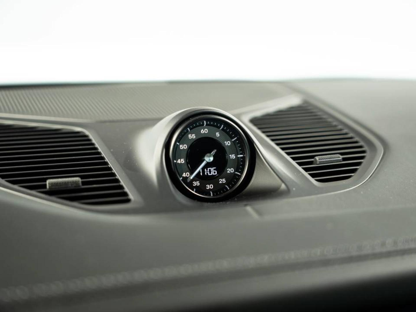 Voitures occasions PORSCHE CAYENNE Turbo E-Hybrid Saint-Witz