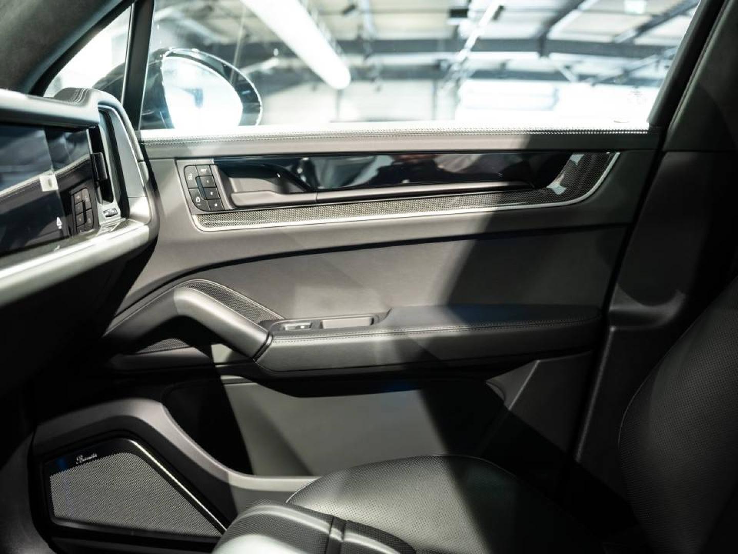 Voitures occasions PORSCHE CAYENNE Turbo E-Hybrid Saint-Witz