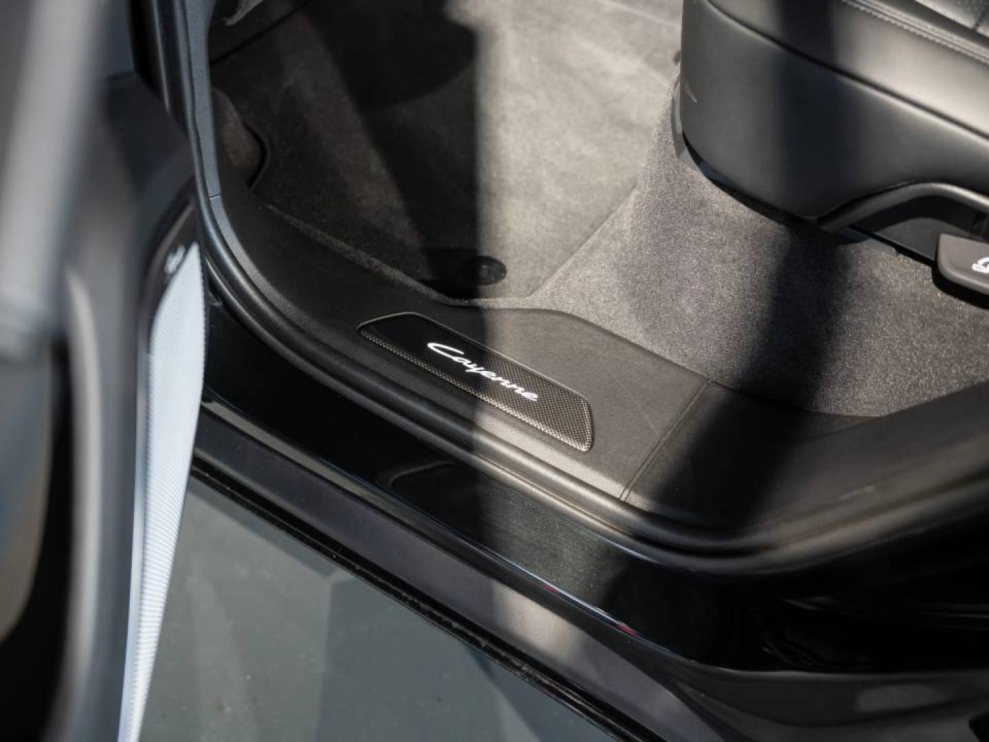 Voitures occasions PORSCHE CAYENNE Turbo E-Hybrid Saint-Witz