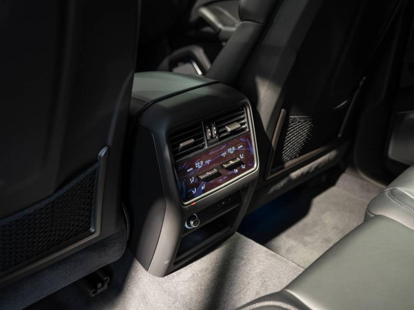 Voitures occasions PORSCHE CAYENNE Turbo E-Hybrid Saint-Witz