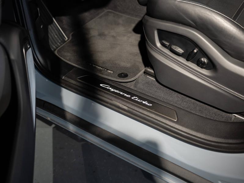 Voitures occasions PORSCHE CAYENNE Turbo E-Hybrid Saint-Witz
