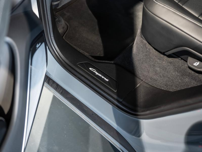 Voitures occasions PORSCHE CAYENNE Turbo E-Hybrid Saint-Witz