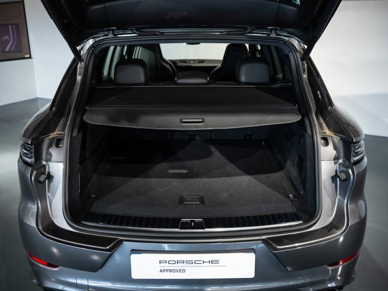 Voitures occasions PORSCHE CAYENNE E-Hybrid Saint-Witz