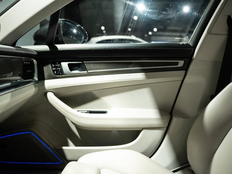 Voitures occasions PORSCHE Panamera Spt Turismo 4 E-Hybrid Saint-Witz