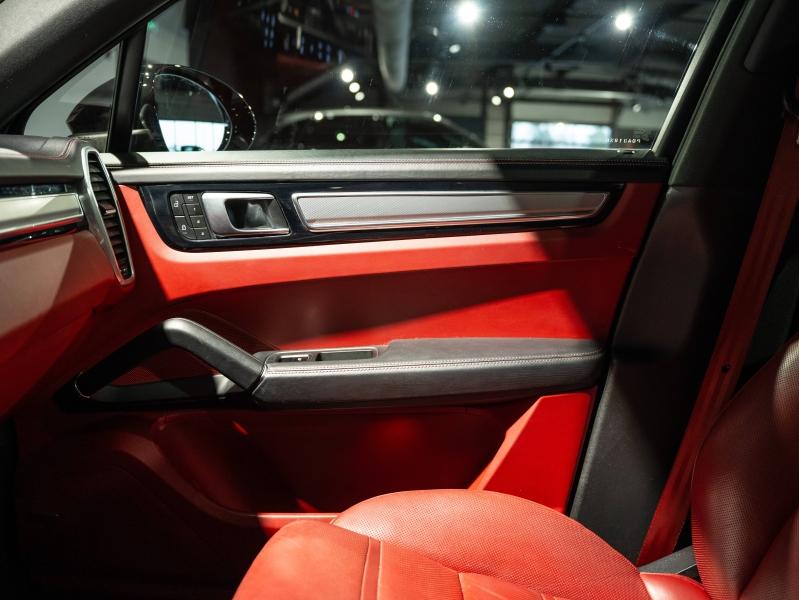 Voitures occasions PORSCHE Cayenne Coupe E-Hybrid Platinum Ed Saint-Witz