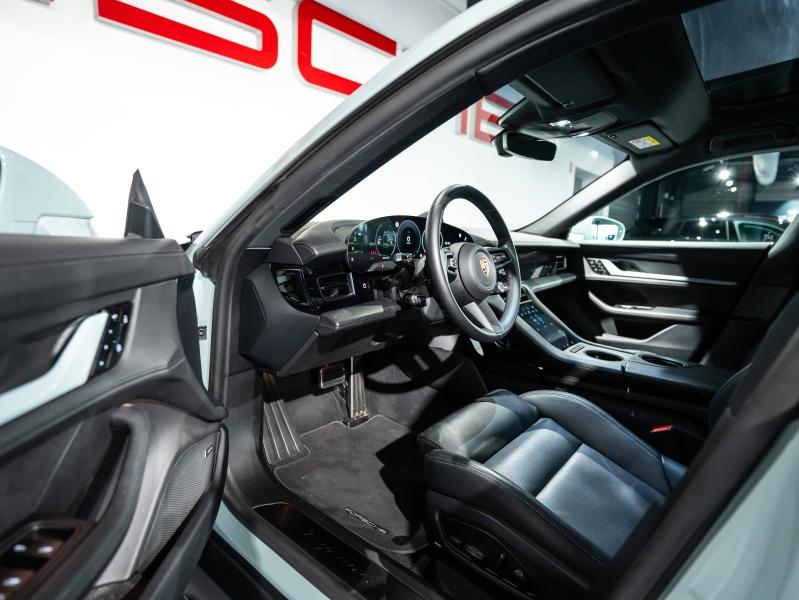 Voitures occasions PORSCHE Taycan 4 Saint-Witz