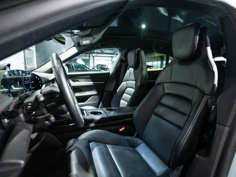 Voitures occasions PORSCHE Taycan 4 Saint-Witz