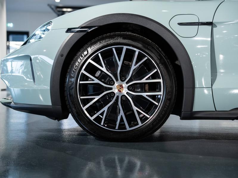 Voitures occasions PORSCHE Taycan 4 Saint-Witz