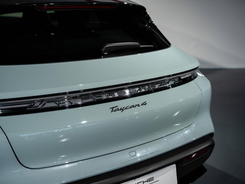 Voitures occasions PORSCHE Taycan 4 Saint-Witz