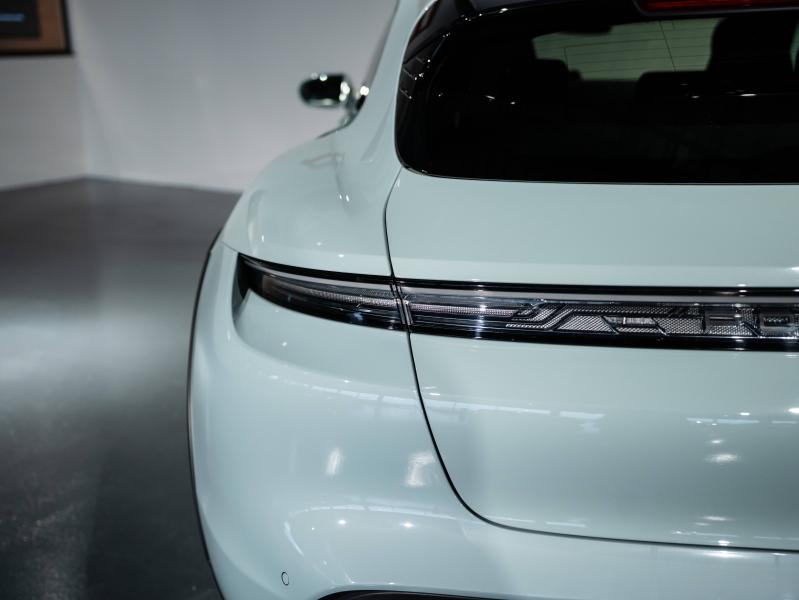 Voitures occasions PORSCHE Taycan 4 Saint-Witz