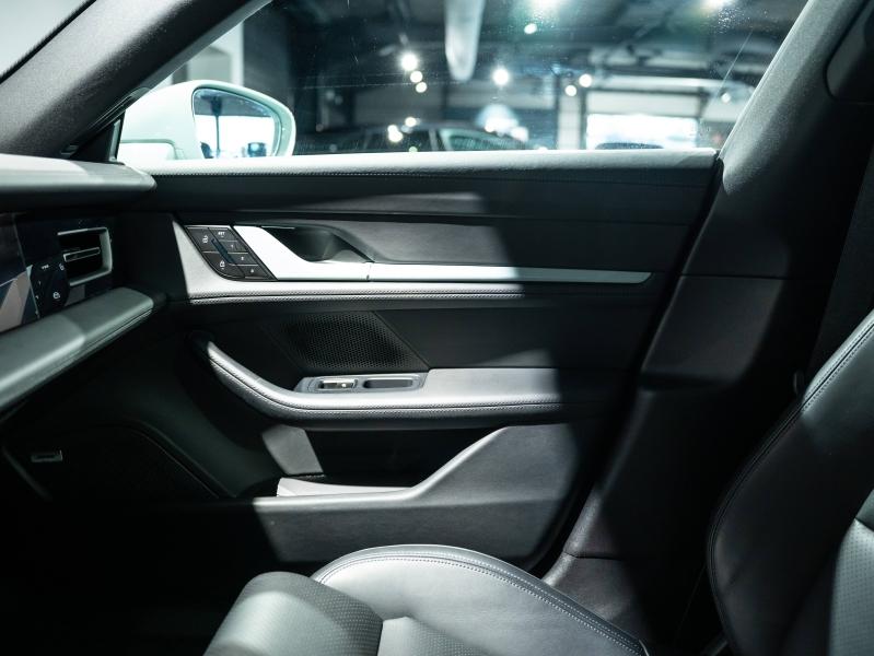 Voitures occasions PORSCHE Taycan 4 Saint-Witz