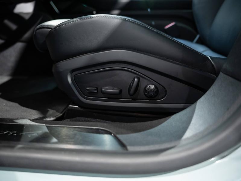 Voitures occasions PORSCHE Taycan 4 Saint-Witz