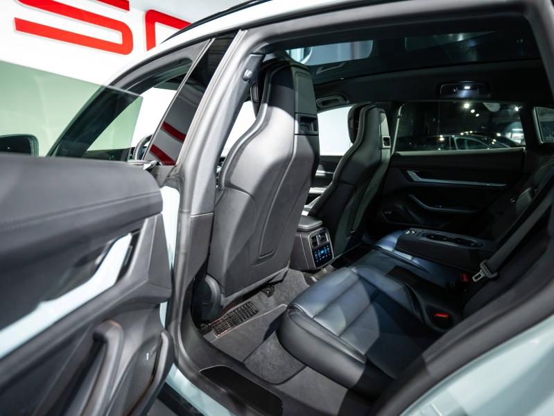 Voitures occasions PORSCHE Taycan 4 Saint-Witz