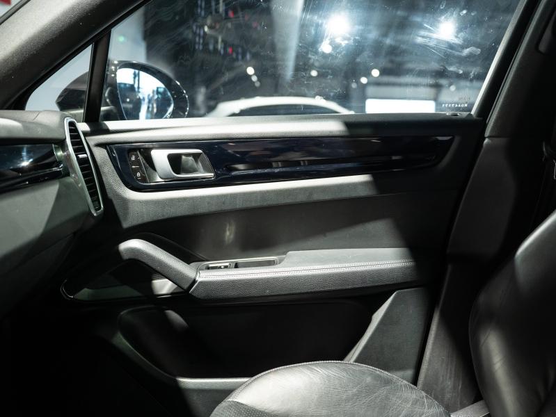 Voitures occasions PORSCHE Cayenne Coupe E-Hybrid Saint-Witz