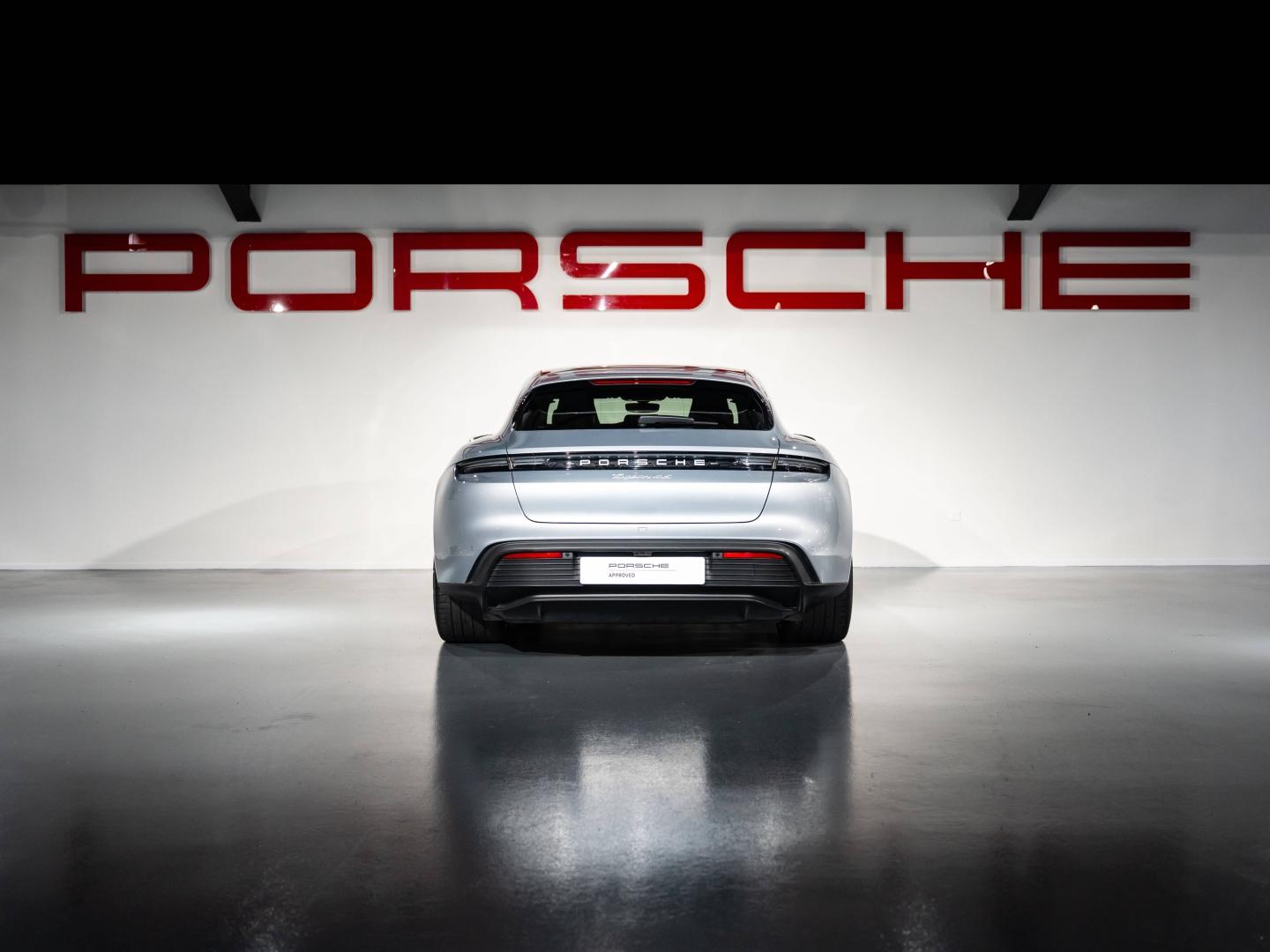 Voitures occasions PORSCHE Taycan 4S Saint-Witz