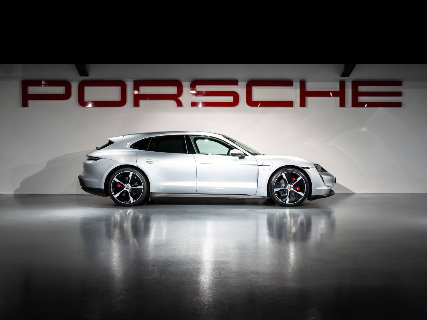 Voitures occasions PORSCHE Taycan 4S Saint-Witz