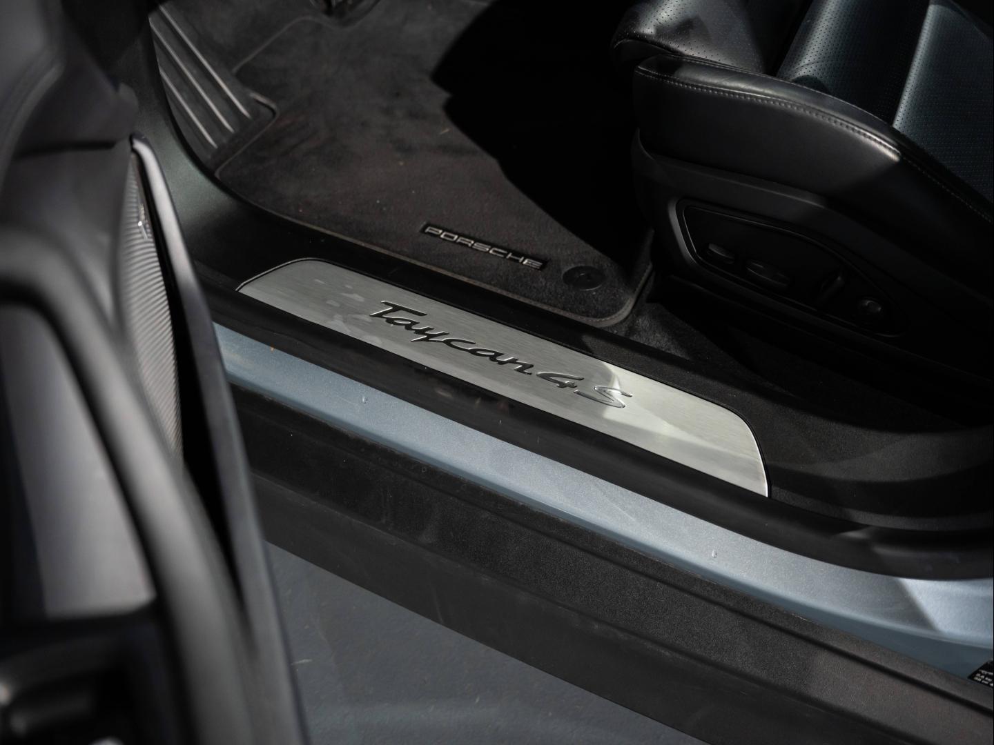 Voitures occasions PORSCHE Taycan 4S Saint-Witz