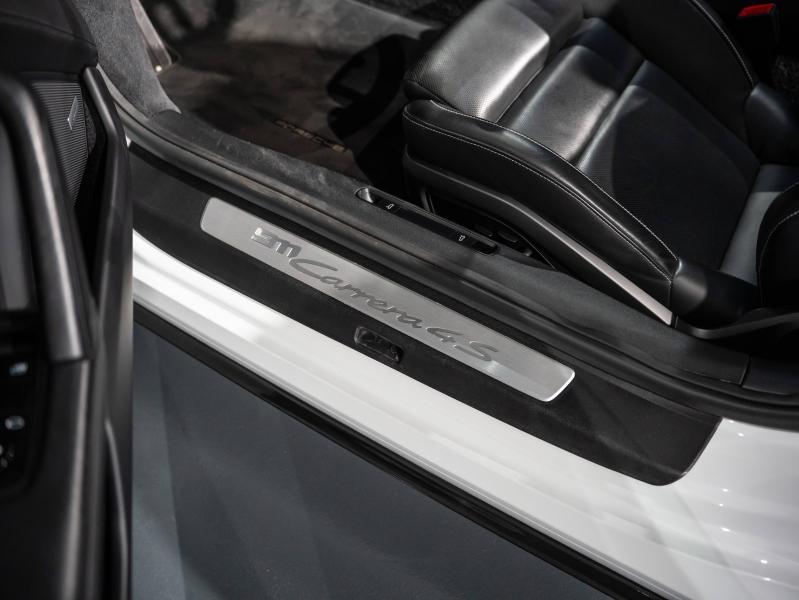 Voitures occasions PORSCHE 911 Cabriolet Carrera 4S Saint-Witz