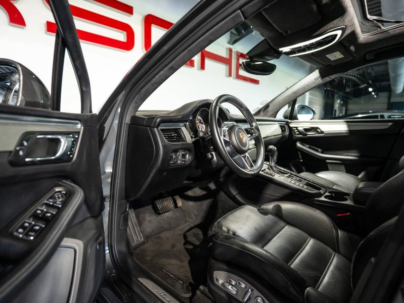 Voitures occasions PORSCHE MACAN Turbo Saint-Witz