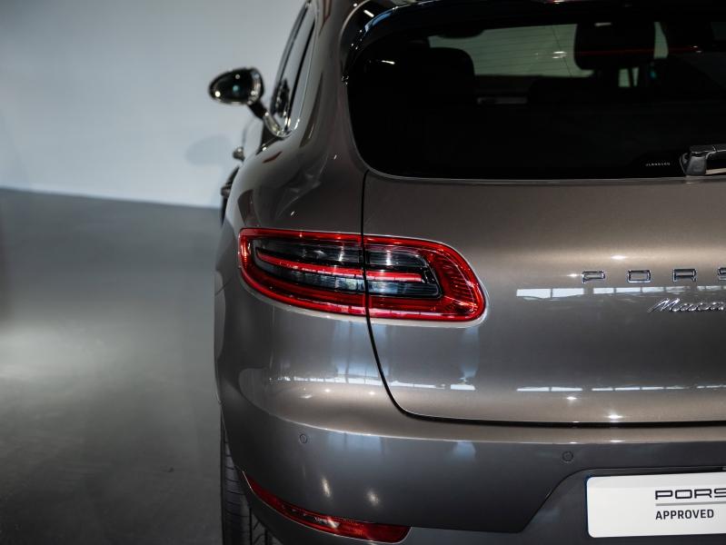 Voitures occasions PORSCHE MACAN Turbo Saint-Witz
