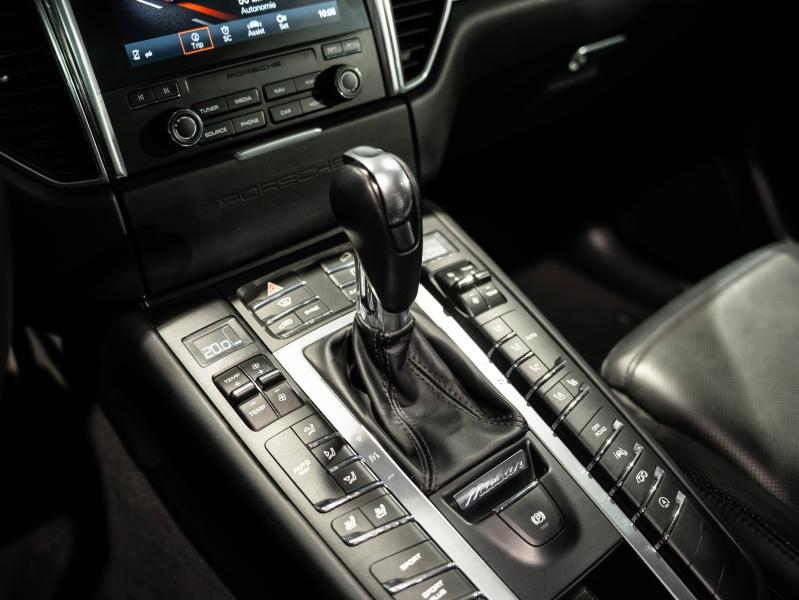 Voitures occasions PORSCHE MACAN Turbo Saint-Witz