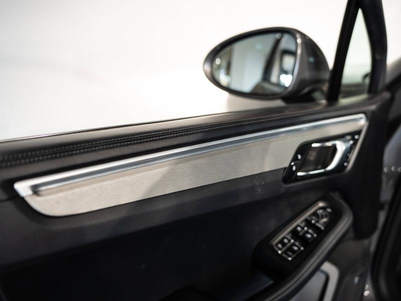 Voitures occasions PORSCHE MACAN Turbo Saint-Witz