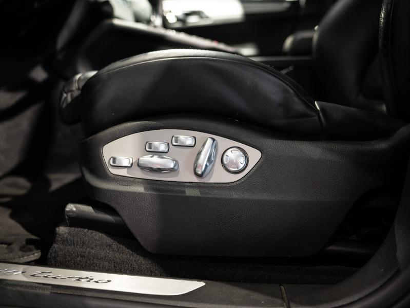 Voitures occasions PORSCHE MACAN Turbo Saint-Witz