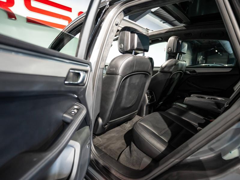Voitures occasions PORSCHE MACAN Turbo Saint-Witz