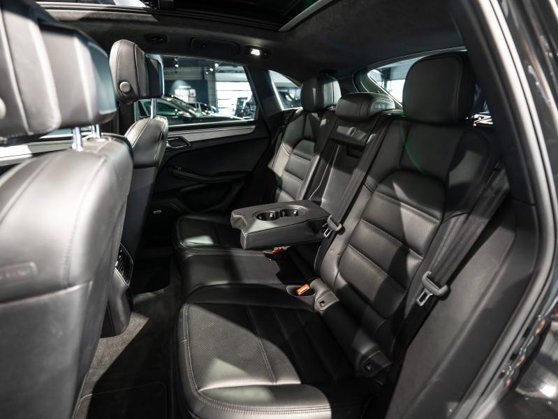 Voitures occasions PORSCHE MACAN Turbo Saint-Witz